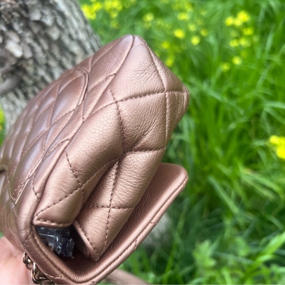 Chanel iridescent, mini rectangle bronze/copper hardware bag - Picture 8 of 13